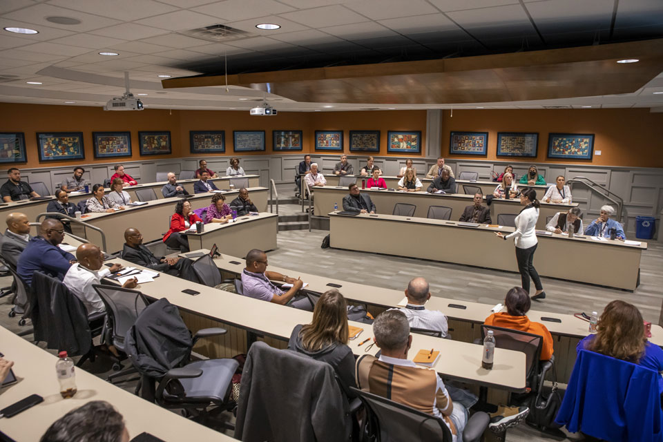 Presenter in Talwar Leadership Center