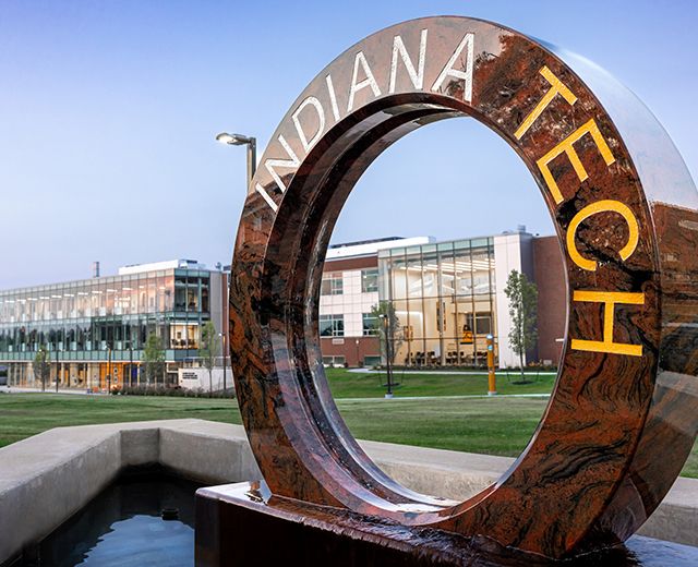 wheel fountain at indiana tech